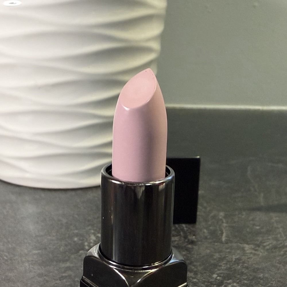 NEW Smashbox Be Legendary Lipstick FAIR PLAY MATTE Full Size Discontinued - Picture 2 of 4
